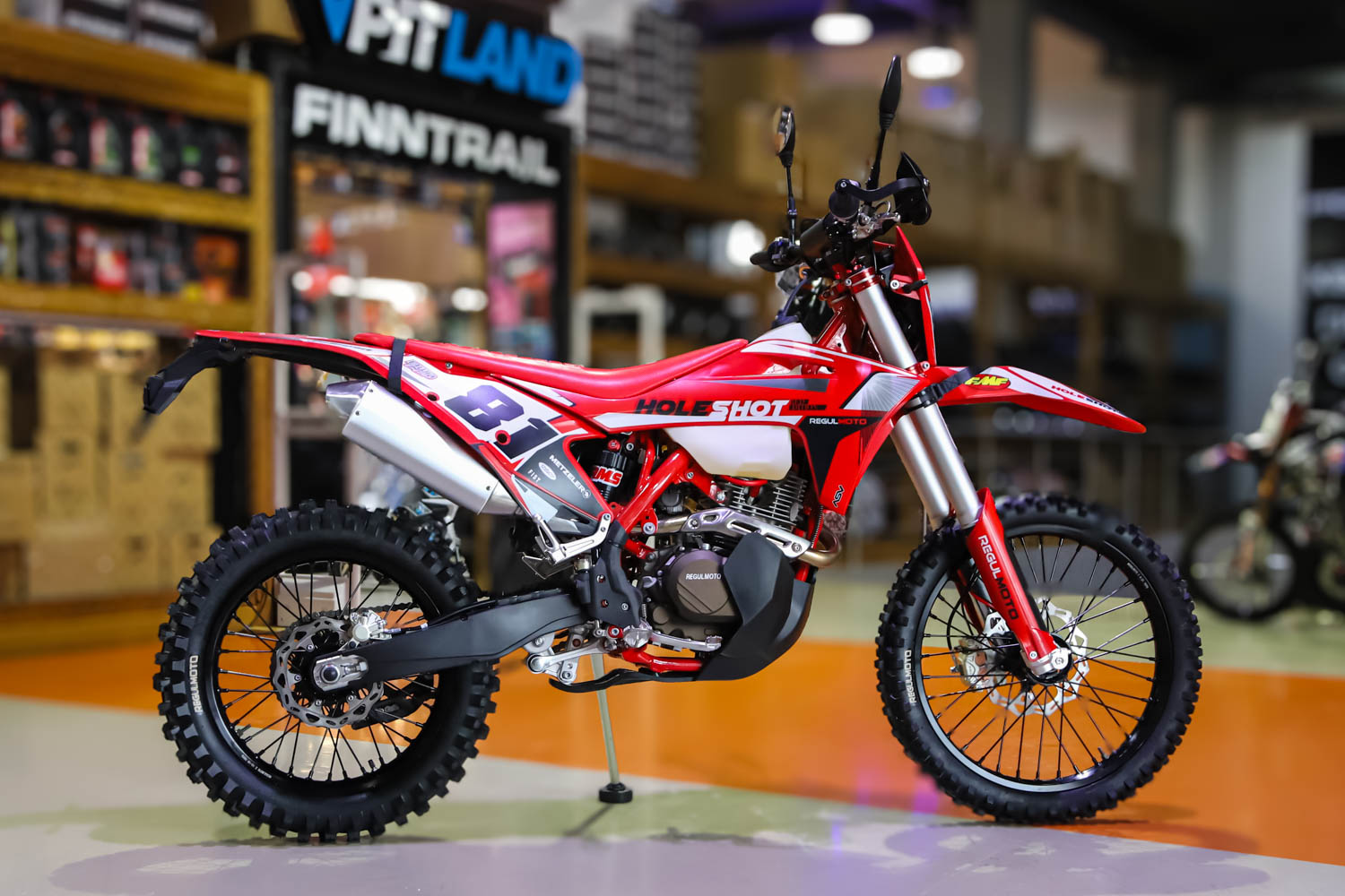 Мотоцикл Regulmoto Holeshot (Регулмото Холшот) Red Edition (4 valves) купить в Москве ✅ цены и характеристики на PitLand