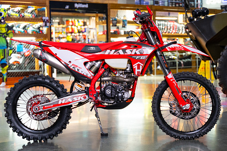 Мотоцикл эндуро-кроссовый Hasky (Хаски) F6 Pro 174NB Racing 2025 Мотоцикл эндуро-кроссовый Hasky (Хаски) F6 Pro 174NB Racing 2025