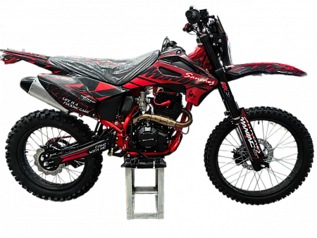 Мотоцикл эндуро Sanchez Maniac (Санчез Мэниэк) CB300F (ZS175FMM-3А) 21/18, красный Мотоцикл эндуро Sanchez Maniac (Санчез Мэниэк) CB300F (ZS175FMM-3А) 21/18, красный